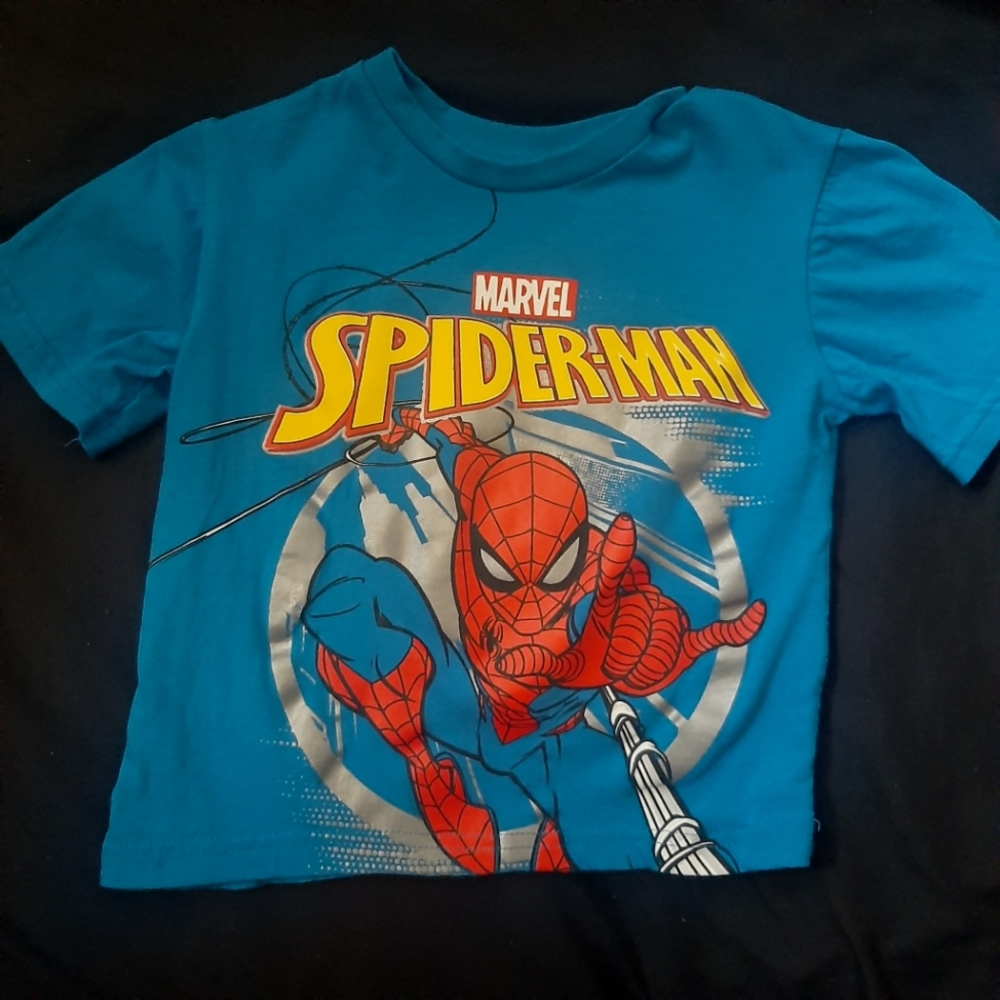 Spiderman t shirt